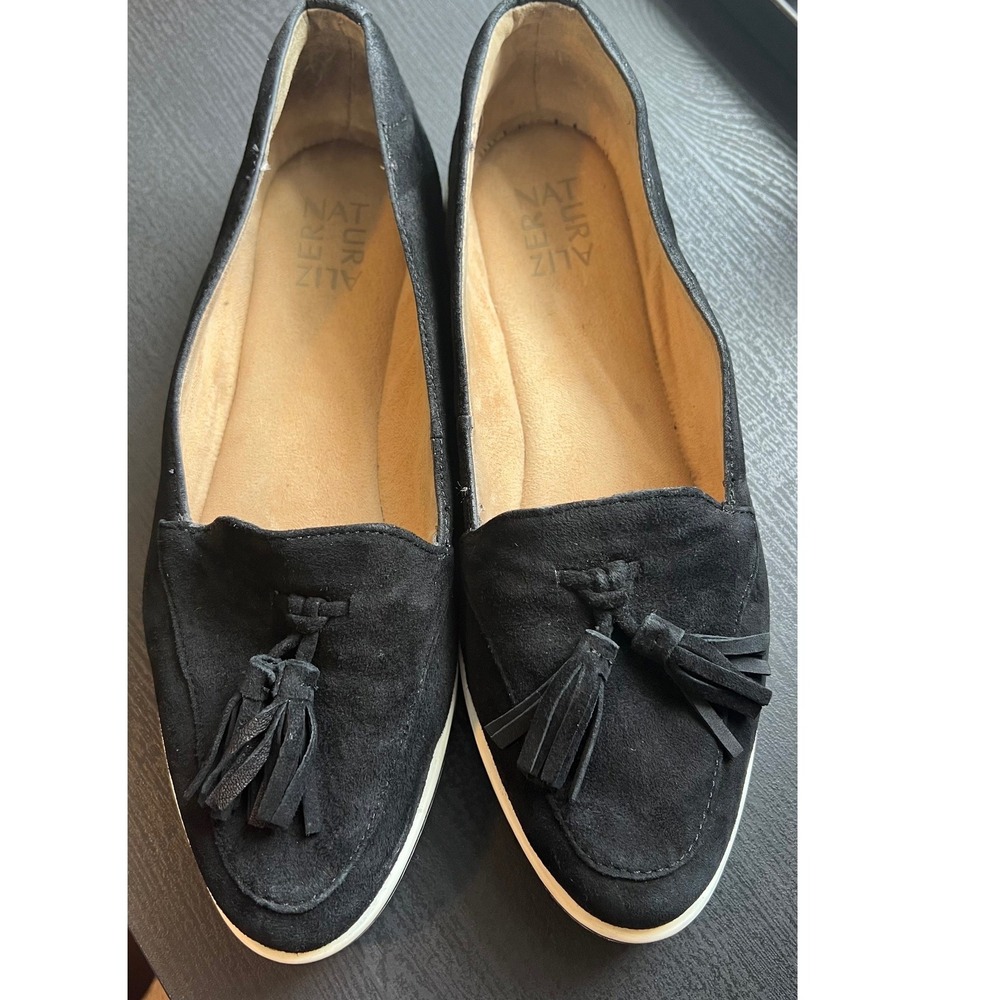 Naturalizer Women's 9.5M Renee Black Tassel Loafers Suede Leather Slip On Shoes